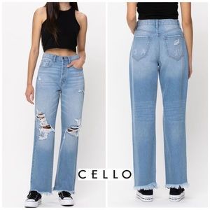 2🍒/$36~Cello High Rise Distressed Dad Jeans~7/28